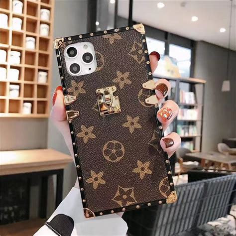 louis vuitton iphone case for 11 pro max|lv phone case with strap.